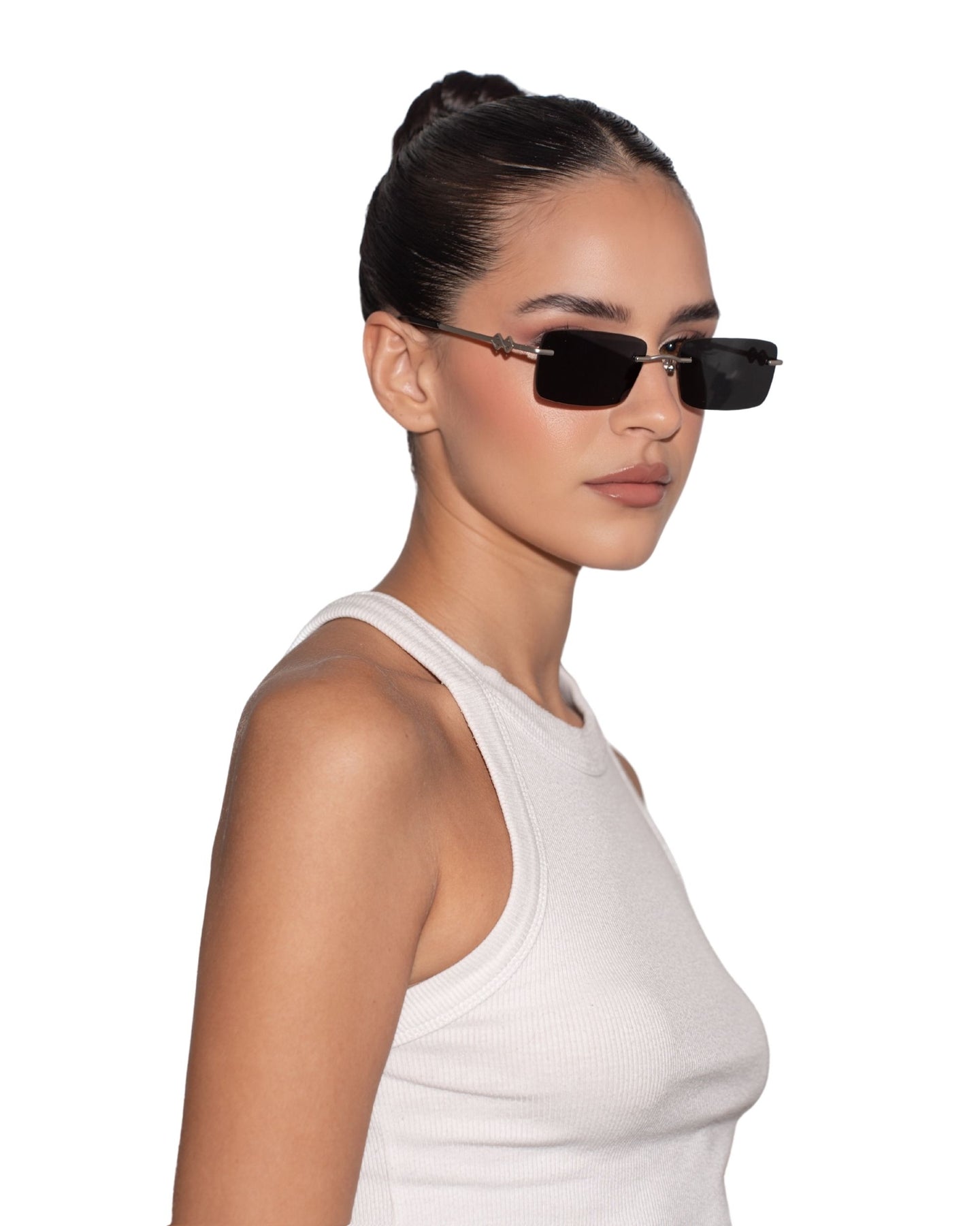 Shop Layla Sunglasses in Black Colour – Available Online in USA, UK, Canada & United Arab Emirates
